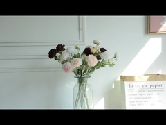 Высококлассные дома в скандинавском стиле, с трехголовым лотосом в форме тысячи искусственных цветов, жилая комната