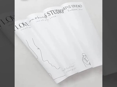 Оптовая торговля минималистической бумагой, водонепроницаемыми цветочными упаковочными материалами в стиле Ins на День Святого Валентина