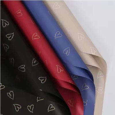 Хорошая цена. 20PCS Любовь сердца печать водонепроницаемая бумага обертывание цветов Цветочная обертка Бумага онлайн