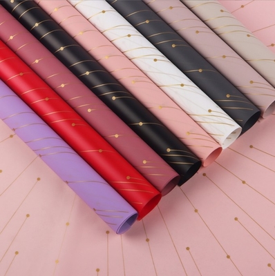 Хорошая цена. Отправной точкой Milan Paper Love: высококлассная золотой рельефная цветочная оберточная бумага, букетная бумага, водонепроницаемая пластиковая бумажка, подарочная бумага ручной работы онлайн
