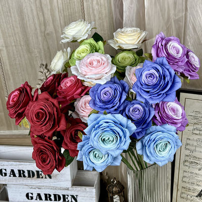 Хорошая цена. Три тысячи поддельных розы настоящие и поддельные букеты цветов для свадеб, высококлассные искусственные шелковые цветочные украшения, украшения гостиной онлайн