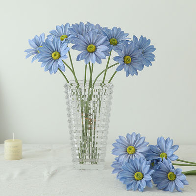 Купить Три куска искусственной шелковой ткани из летнего хризантема искусственные цветы для домашнего украшения свадьбы, с высококлассным ощущением, являются готовыми искусственными цветами Производство в сети