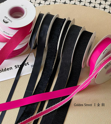 Купить Индивидуальные цвета Барби Розовый бант Лента Цветочный букет Ремешок Подарок Сделай сам Бант Цветочный магазин Флористические материалы Производство в сети