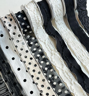 Купить Декоративная цветовая упаковка 14м Черно-белая лента Цыси букет с лентой цветочный магазин Производство в сети