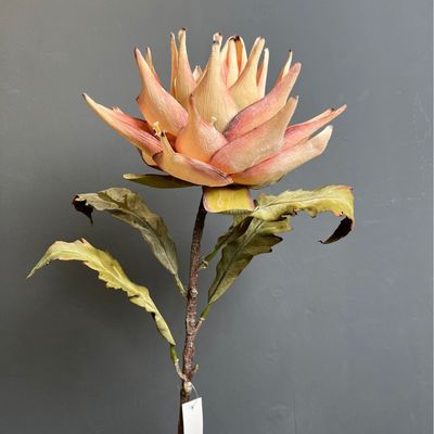 Хорошая цена. Симулированный цветок Золотой лотос Императорский дизайнерский стиль домашнее убранство Модель комнаты живая трансляция комната мягкое украшение столовой цветок онлайн