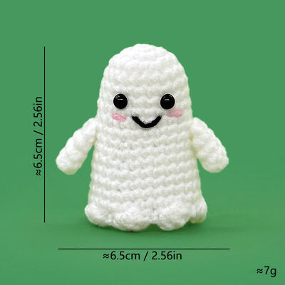Хорошая цена. Оптовая продажа OEM Custom Halloween Crochet Ghost Doll Ручная вязаная положительная призрачная Amigurumi с колдовской шляпой и забавной открыткой онлайн